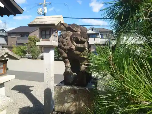 安羅神社の狛犬