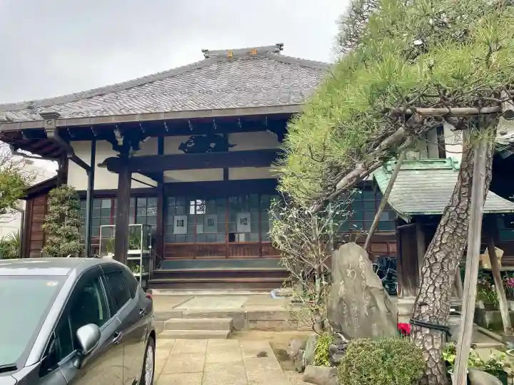 信行寺の{uncategorized: "未分類", other: "その他", undefined: "問題あり", building: "その他建物", grave: "お墓", sacred_gate: "鳥居", guardian: "狛犬", statue: "像", buddha: "仏像", history: "歴史", nature: "自然", garden: "庭園", animal: "動物", pagoda: "塔", temizu: "手水舎", mountain_gate: "山門・神門", sanctuary: "本殿・本堂", subordinate: "末社・摂社", art: "芸術", scenery: "景色", jizo: "地蔵", ema: "絵馬", goshuin: "御朱印", omikuji: "おみくじ", items: "授与品その他", amulet: "お守り", goshuincho: "御朱印帳", eats: "食事", festival: "お祭り", votive_dance: "神楽", shichigosan: "七五三参", wedding: "結婚式", experience: "体験その他", initially: "初詣", around: "周辺", anti_infection: "感染症対策"}