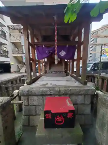 二ツ谷稲荷神社(神奈川県)