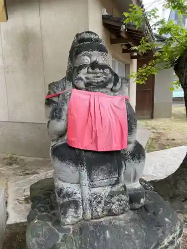 舞子六神社の像