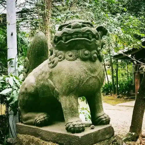 西久保八幡神社の狛犬