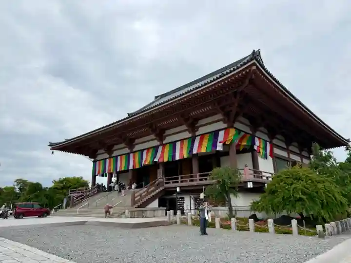 西新井大師総持寺の{uncategorized: "未分類", other: "その他", undefined: "問題あり", building: "その他建物", grave: "お墓", sacred_gate: "鳥居", guardian: "狛犬", statue: "像", buddha: "仏像", history: "歴史", nature: "自然", garden: "庭園", animal: "動物", pagoda: "塔", temizu: "手水舎", mountain_gate: "山門・神門", sanctuary: "本殿・本堂", subordinate: "末社・摂社", art: "芸術", scenery: "景色", jizo: "地蔵", ema: "絵馬", goshuin: "御朱印", omikuji: "おみくじ", items: "授与品その他", amulet: "お守り", goshuincho: "御朱印帳", eats: "食事", festival: "お祭り", votive_dance: "神楽", shichigosan: "七五三参", wedding: "結婚式", experience: "体験その他", initially: "初詣", around: "周辺", anti_infection: "感染症対策"}