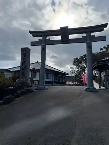 八幡竃門神社の鳥居