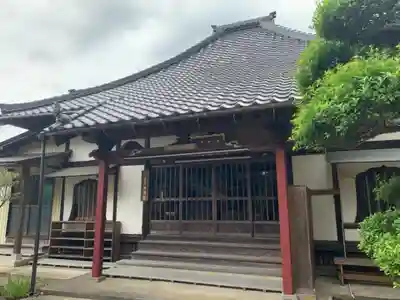 長遠寺の本殿・本堂