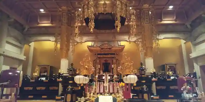 眞久寺の本殿・本堂