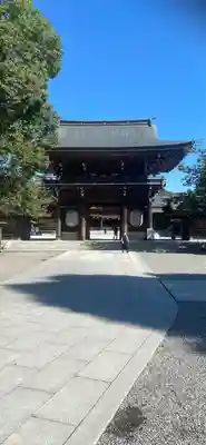 寒川神社の山門・神門