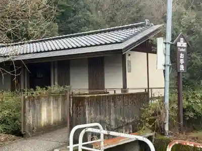 白山比咩神社の{uncategorized: "未分類", other: "その他", undefined: "問題あり", building: "その他建物", grave: "お墓", sacred_gate: "鳥居", guardian: "狛犬", statue: "像", buddha: "仏像", history: "歴史", nature: "自然", garden: "庭園", animal: "動物", pagoda: "塔", temizu: "手水舎", mountain_gate: "山門・神門", sanctuary: "本殿・本堂", subordinate: "末社・摂社", art: "芸術", scenery: "景色", jizo: "地蔵", ema: "絵馬", goshuin: "御朱印", omikuji: "おみくじ", items: "授与品その他", amulet: "お守り", goshuincho: "御朱印帳", eats: "食事", festival: "お祭り", votive_dance: "神楽", shichigosan: "七五三参", wedding: "結婚式", experience: "体験その他", initially: "初詣", around: "周辺", anti_infection: "感染症対策"}