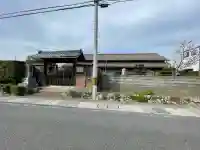 経王寺の{uncategorized: "未分類", other: "その他", undefined: "問題あり", building: "その他建物", grave: "お墓", sacred_gate: "鳥居", guardian: "狛犬", statue: "像", buddha: "仏像", history: "歴史", nature: "自然", garden: "庭園", animal: "動物", pagoda: "塔", temizu: "手水舎", mountain_gate: "山門・神門", sanctuary: "本殿・本堂", subordinate: "末社・摂社", art: "芸術", scenery: "景色", jizo: "地蔵", ema: "絵馬", goshuin: "御朱印", omikuji: "おみくじ", items: "授与品その他", amulet: "お守り", goshuincho: "御朱印帳", eats: "食事", festival: "お祭り", votive_dance: "神楽", shichigosan: "七五三参", wedding: "結婚式", experience: "体験その他", initially: "初詣", around: "周辺", anti_infection: "感染症対策"}