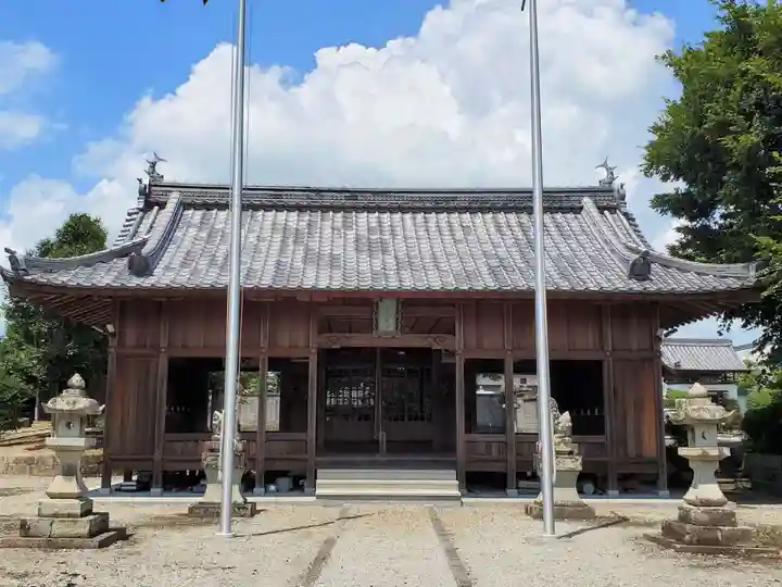 笠原神社の本殿・本堂