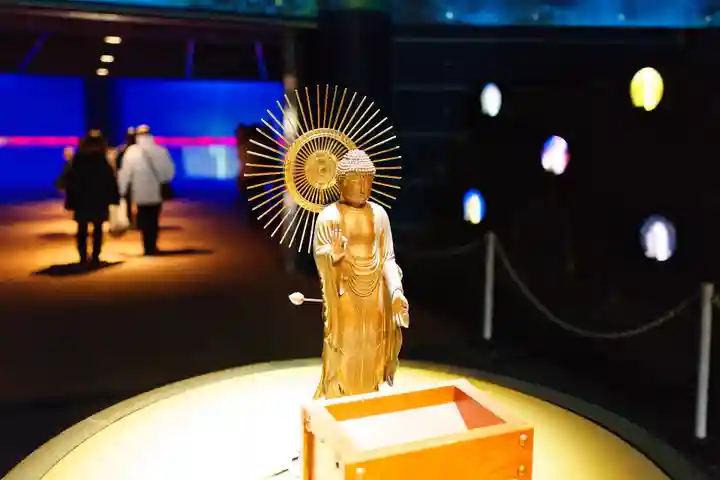 東本願寺本廟 牛久浄苑(牛久大仏)(茨城県)