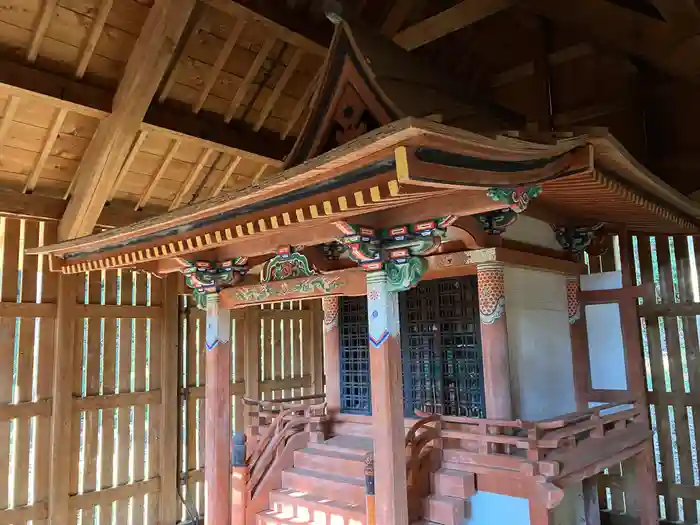 戸隠神社の本殿