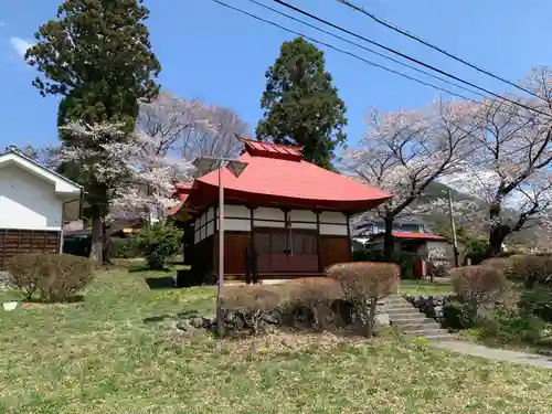 上洗馬神社の本殿