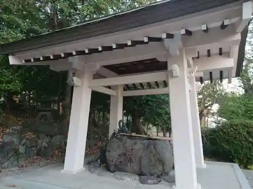 春日神社（部田春日社）の手水舎