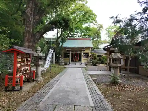 刺田比古神社の{uncategorized: "未分類", other: "その他", undefined: "問題あり", building: "その他建物", grave: "お墓", sacred_gate: "鳥居", guardian: "狛犬", statue: "像", buddha: "仏像", history: "歴史", nature: "自然", garden: "庭園", animal: "動物", pagoda: "塔", temizu: "手水舎", mountain_gate: "山門・神門", sanctuary: "本殿・本堂", subordinate: "末社・摂社", art: "芸術", scenery: "景色", jizo: "地蔵", ema: "絵馬", goshuin: "御朱印", omikuji: "おみくじ", items: "授与品その他", amulet: "お守り", goshuincho: "御朱印帳", eats: "食事", festival: "お祭り", votive_dance: "神楽", shichigosan: "七五三参", wedding: "結婚式", experience: "体験その他", initially: "初詣", around: "周辺", anti_infection: "感染症対策"}