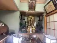 信州善光寺別院(月島開運観世音)の{uncategorized: "未分類", other: "その他", undefined: "問題あり", building: "その他建物", grave: "お墓", sacred_gate: "鳥居", guardian: "狛犬", statue: "像", buddha: "仏像", history: "歴史", nature: "自然", garden: "庭園", animal: "動物", pagoda: "塔", temizu: "手水舎", mountain_gate: "山門・神門", sanctuary: "本殿・本堂", subordinate: "末社・摂社", art: "芸術", scenery: "景色", jizo: "地蔵", ema: "絵馬", goshuin: "御朱印", omikuji: "おみくじ", items: "授与品その他", amulet: "お守り", goshuincho: "御朱印帳", eats: "食事", festival: "お祭り", votive_dance: "神楽", shichigosan: "七五三参", wedding: "結婚式", experience: "体験その他", initially: "初詣", around: "周辺", anti_infection: "感染症対策"}