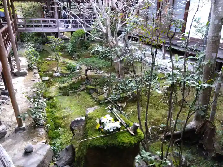 安楽寺の庭園