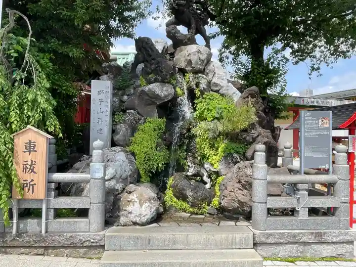 神田神社(神田明神)の{uncategorized: "未分類", other: "その他", undefined: "問題あり", building: "その他建物", grave: "お墓", sacred_gate: "鳥居", guardian: "狛犬", statue: "像", buddha: "仏像", history: "歴史", nature: "自然", garden: "庭園", animal: "動物", pagoda: "塔", temizu: "手水舎", mountain_gate: "山門・神門", sanctuary: "本殿・本堂", subordinate: "末社・摂社", art: "芸術", scenery: "景色", jizo: "地蔵", ema: "絵馬", goshuin: "御朱印", omikuji: "おみくじ", items: "授与品その他", amulet: "お守り", goshuincho: "御朱印帳", eats: "食事", festival: "お祭り", votive_dance: "神楽", shichigosan: "七五三参", wedding: "結婚式", experience: "体験その他", initially: "初詣", around: "周辺", anti_infection: "感染症対策"}