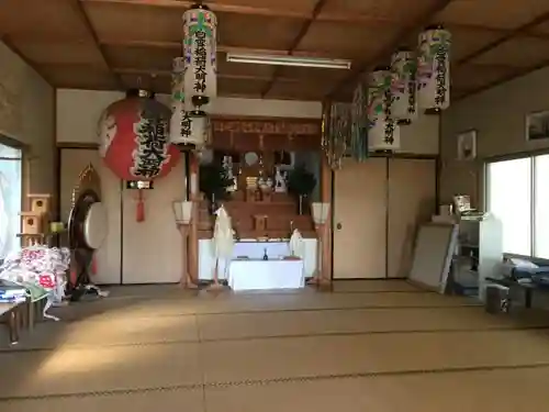 白雪稲荷の本殿・本堂