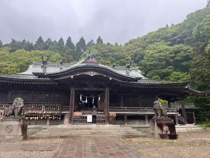 函館八幡宮の本殿・本堂