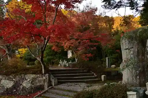 石塔寺(滋賀県)