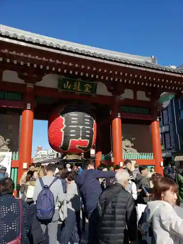 浅草寺の山門