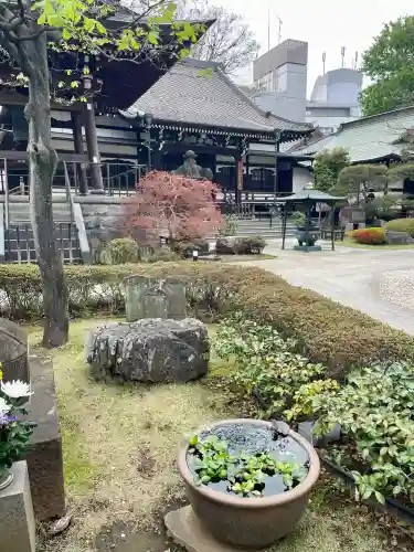 西雲寺の{uncategorized: "未分類", other: "その他", undefined: "問題あり", building: "その他建物", grave: "お墓", sacred_gate: "鳥居", guardian: "狛犬", statue: "像", buddha: "仏像", history: "歴史", nature: "自然", garden: "庭園", animal: "動物", pagoda: "塔", temizu: "手水舎", mountain_gate: "山門・神門", sanctuary: "本殿・本堂", subordinate: "末社・摂社", art: "芸術", scenery: "景色", jizo: "地蔵", ema: "絵馬", goshuin: "御朱印", omikuji: "おみくじ", items: "授与品その他", amulet: "お守り", goshuincho: "御朱印帳", eats: "食事", festival: "お祭り", votive_dance: "神楽", shichigosan: "七五三参", wedding: "結婚式", experience: "体験その他", initially: "初詣", around: "周辺", anti_infection: "感染症対策"}