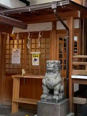 小網神社の狛犬