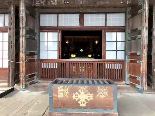 護国寺の本殿・本堂