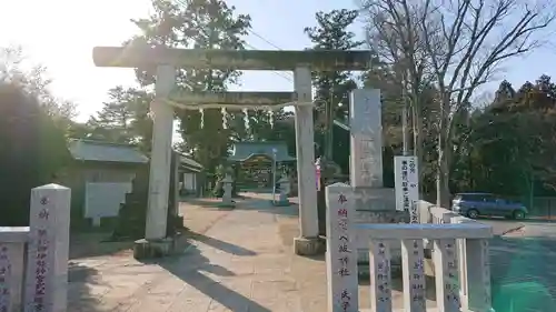 岩井八坂神社の鳥居