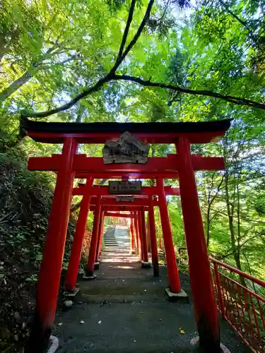 萬蔵稲荷神社の鳥居