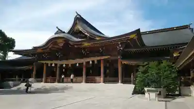 寒川神社の本殿・本堂