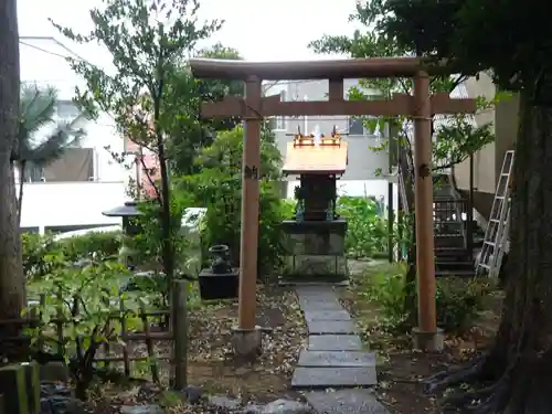 田端神社の末社