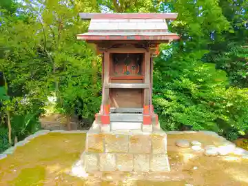 東市場社(大和)の本殿・本堂