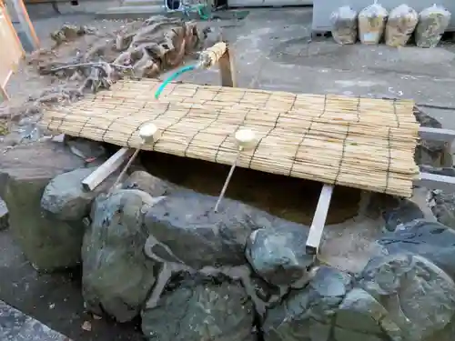 世木神社の手水舎