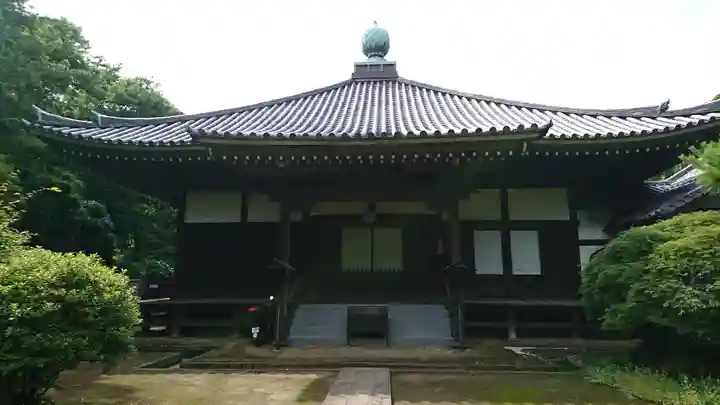 神武寺の本殿・本堂