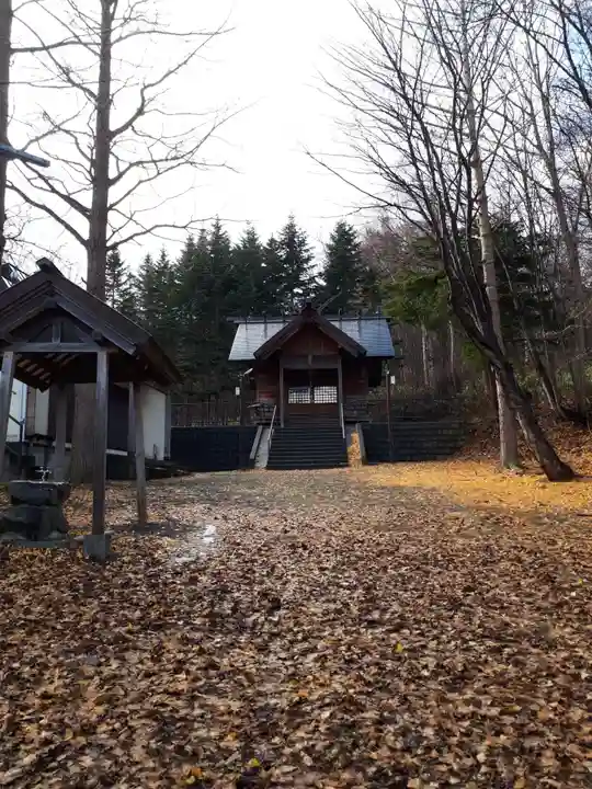 張碓稲荷神社のその他建物
