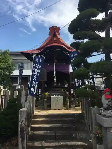 聖徳寺の本殿