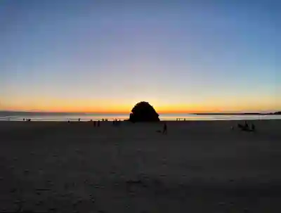 稲佐の浜　弁天島の景色