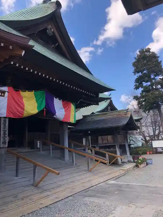 弘明寺の本殿・本堂