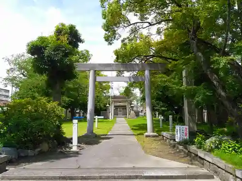 寳田社の鳥居