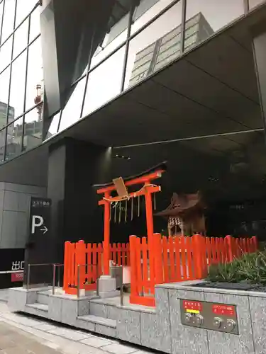 豊受稲荷神社の鳥居