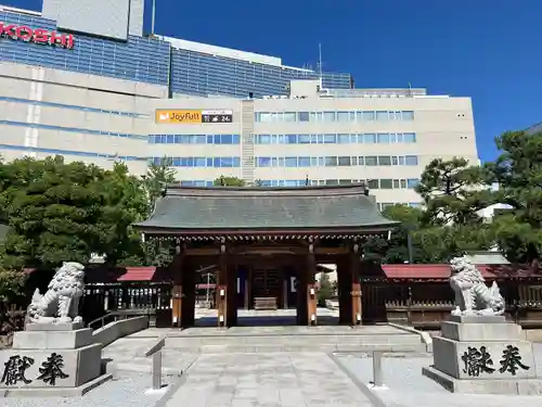 警固神社の山門・神門