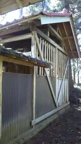 鷹房神社の本殿・本堂