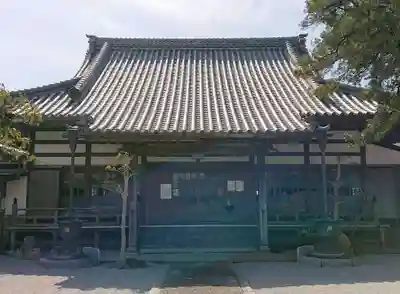 當行寺の本殿・本堂