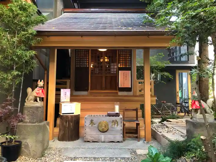 五十稲荷神社(栄寿稲荷神社)の本殿・本堂