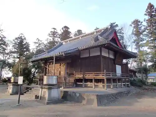 今城青坂稲実池上神社の本殿