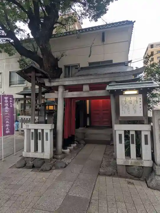 鳥越神社(東京都)