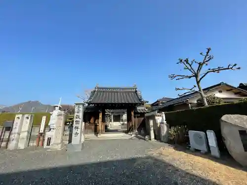 護国寺の山門