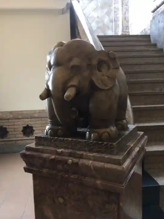 築地本願寺(本願寺築地別院)の狛犬