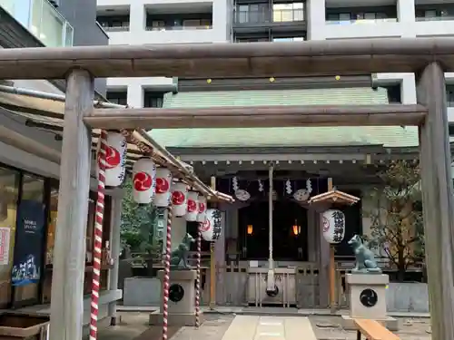 宮益御嶽神社の本殿・本堂